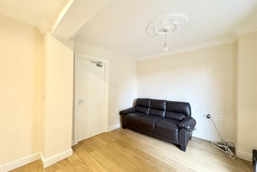 4 bed house, Welbeck Walk, Arboretum, Nottingham, NG31AL - Image 5